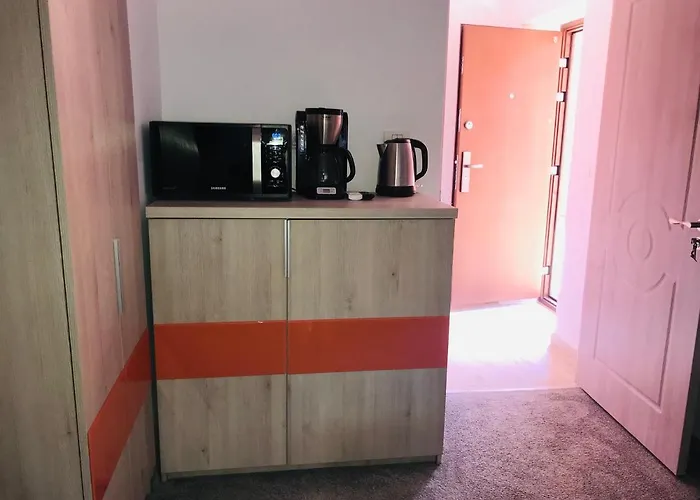 Orange House בית אירוח