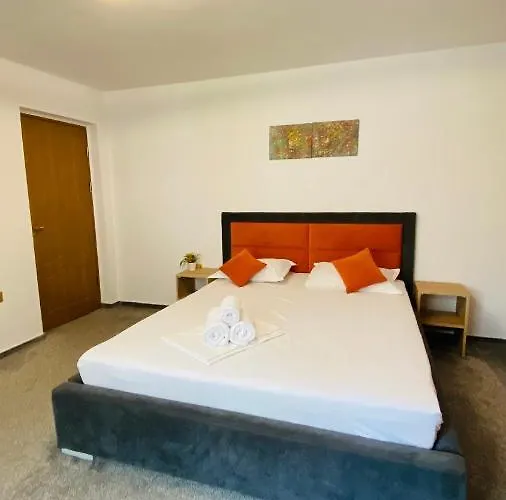 Orange House בית אירוח *