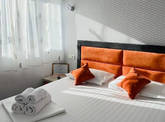 Orange House * קונסטנצה