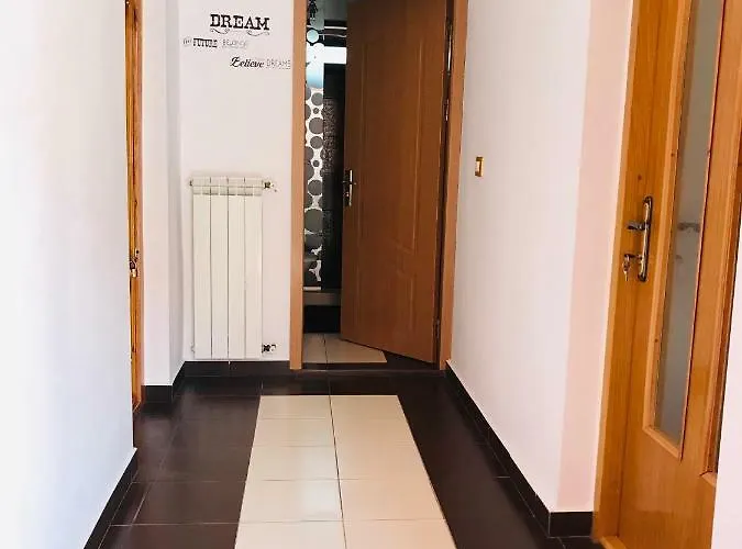 בית אירוח Orange House קונסטנצה