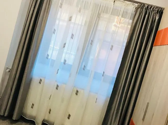 בית אירוח Orange House קונסטנצה