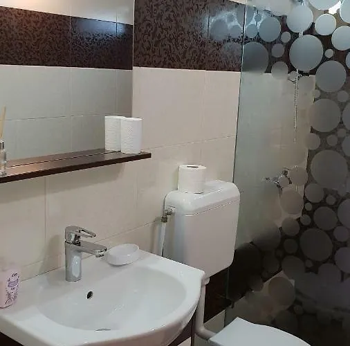 Orange House בית אירוח