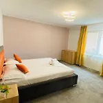 홈스테이 Orange House *