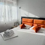 Orange House * 콘스탄차