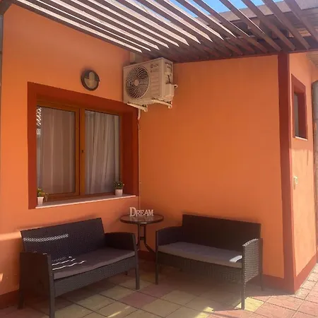 民宿 Orange House 康斯坦察