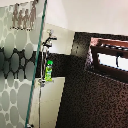 Orange House Habitación en casa particular Constanţa