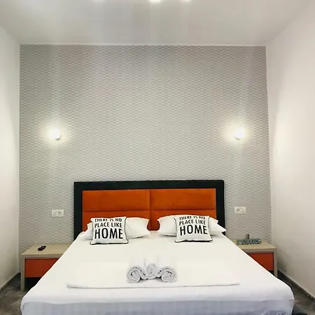 民宿 Orange House *